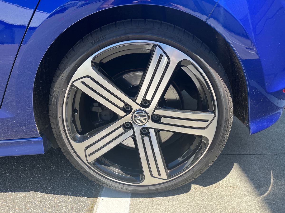 Volkswagen GOLF 7 R 300ch 4MOTION DSG6, TOIT OUVRANT, GPS