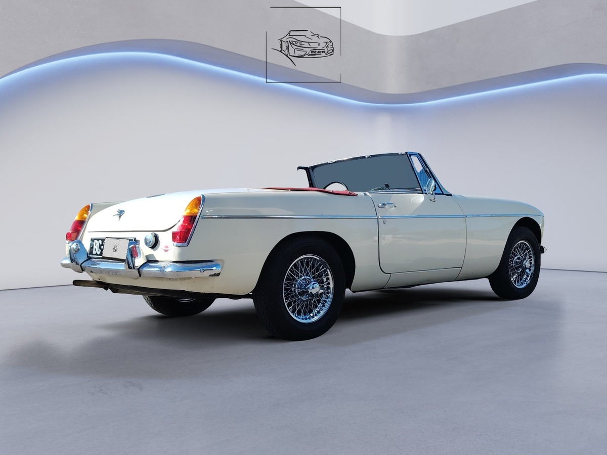 MG MG B CABRIOLET , 1965, boite auto MODELE TRES RARE