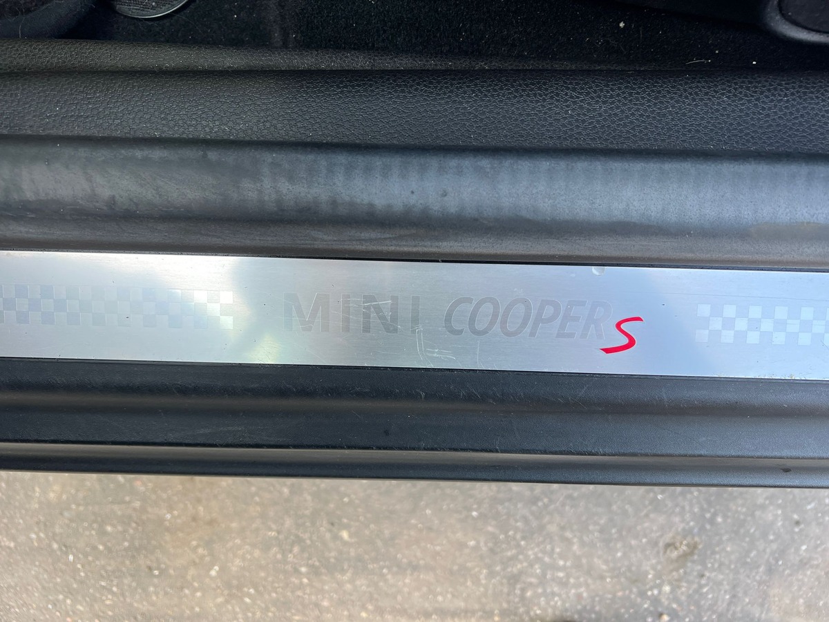 Mini Mini II (2) 2.0 SD 143 COOPER PACK RED HOT CHILI BVA6