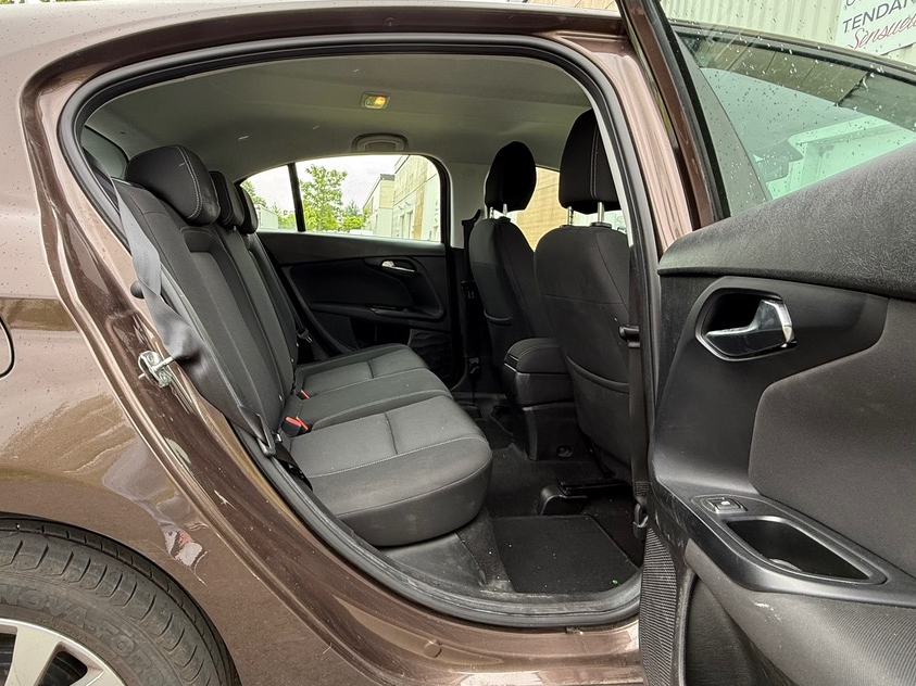 Fiat Tipo POP 1.3 MULTIJET 95