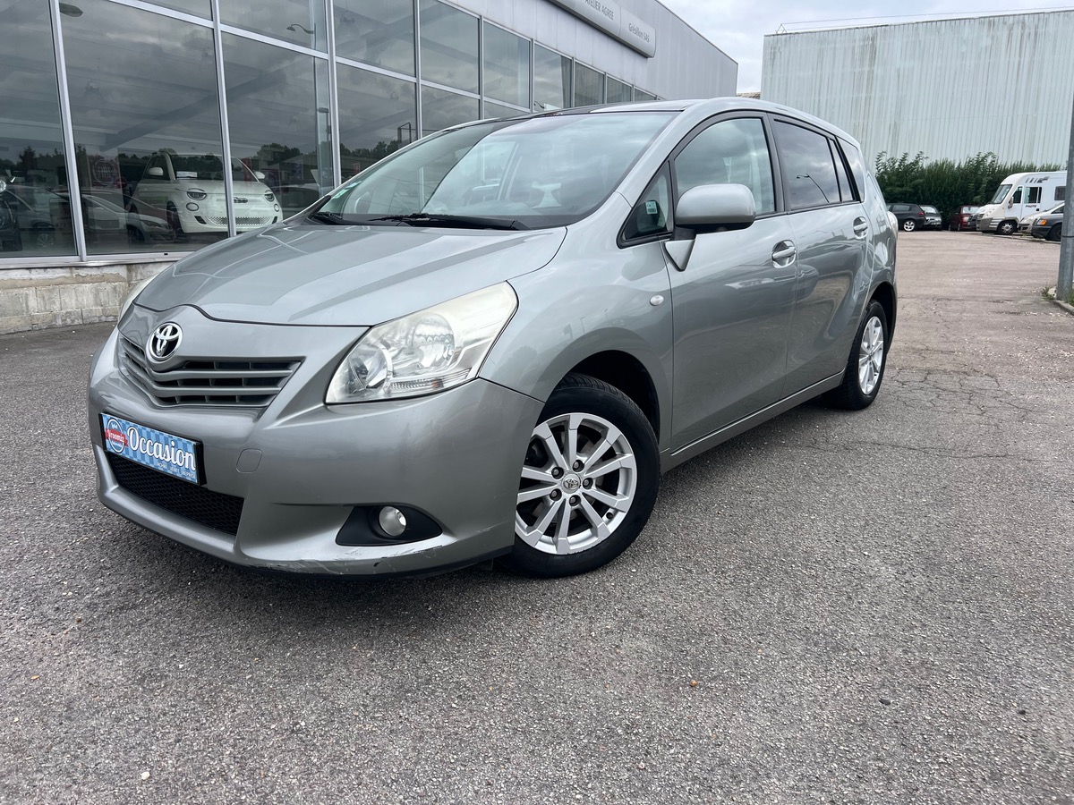 Toyota Verso 2.0 D-4D 16V 126 cv 7Places