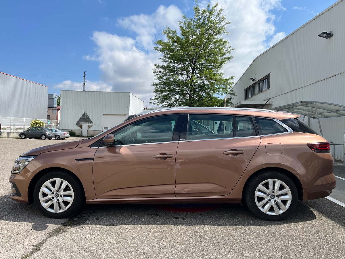 RENAULT Megane IV ESTATE 1.6 E-TECH PLUG-IN HYBRIDE 160 BUSINESS