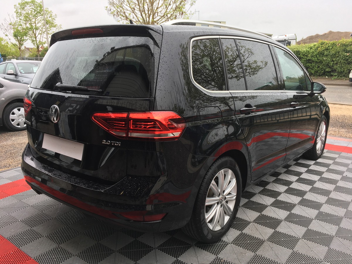 Volkswagen Touran 2.0TDI 150CV 7PL Boîte Auto