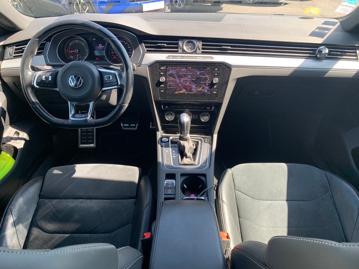 Volkswagen Arteon R-LINE