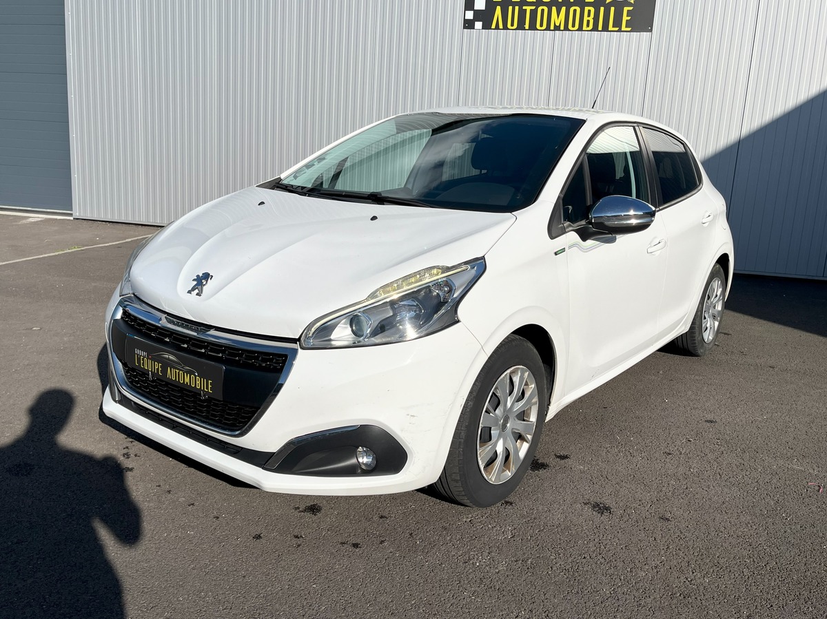 Peugeot 208 1.2 puretech 82 style