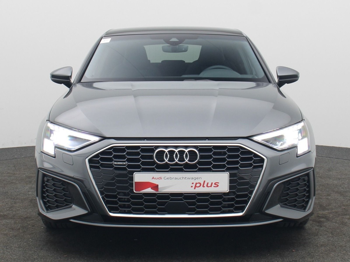 Audi A3 Sportback IV 40 TDI 200ch S line quattro S tronic 7/Bang&Olufsen/Toit ouvrant/Attelage