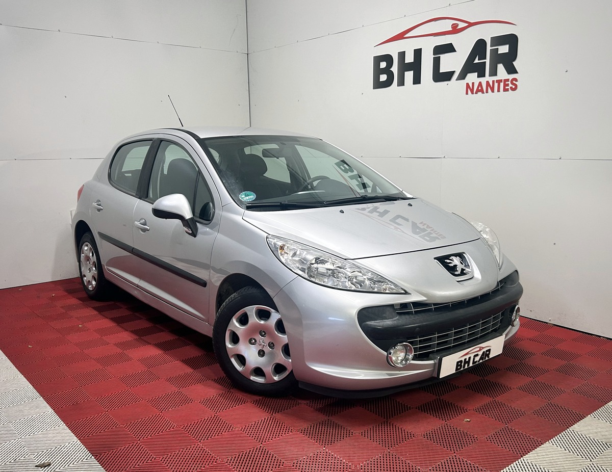 Image: Peugeot 207 1.4i 75 CH URBAN MOVE