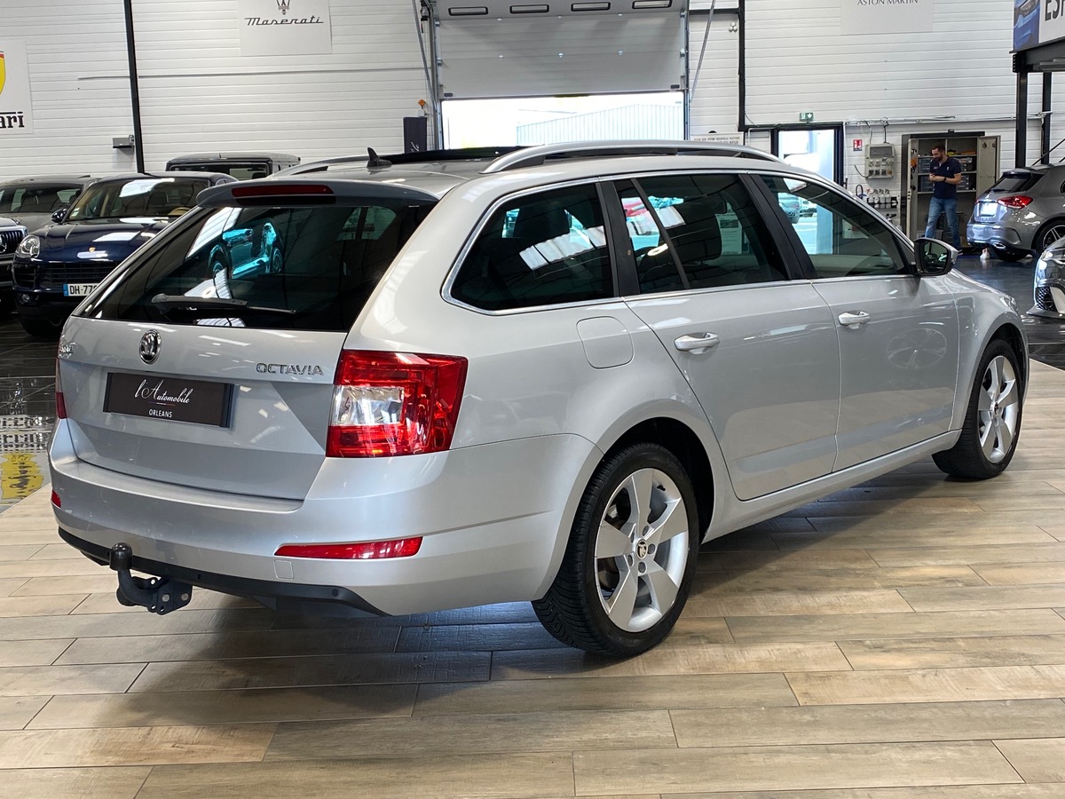 Skoda Octavia COMBI 2.0 TDI 150 DSG6 TOIT/TEL/ATT