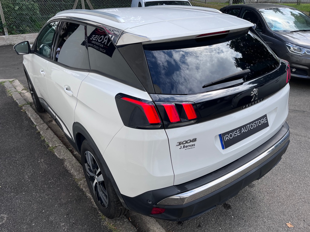 Peugeot 3008 SUV 1.5 BlueHDi 130  ch Diesel