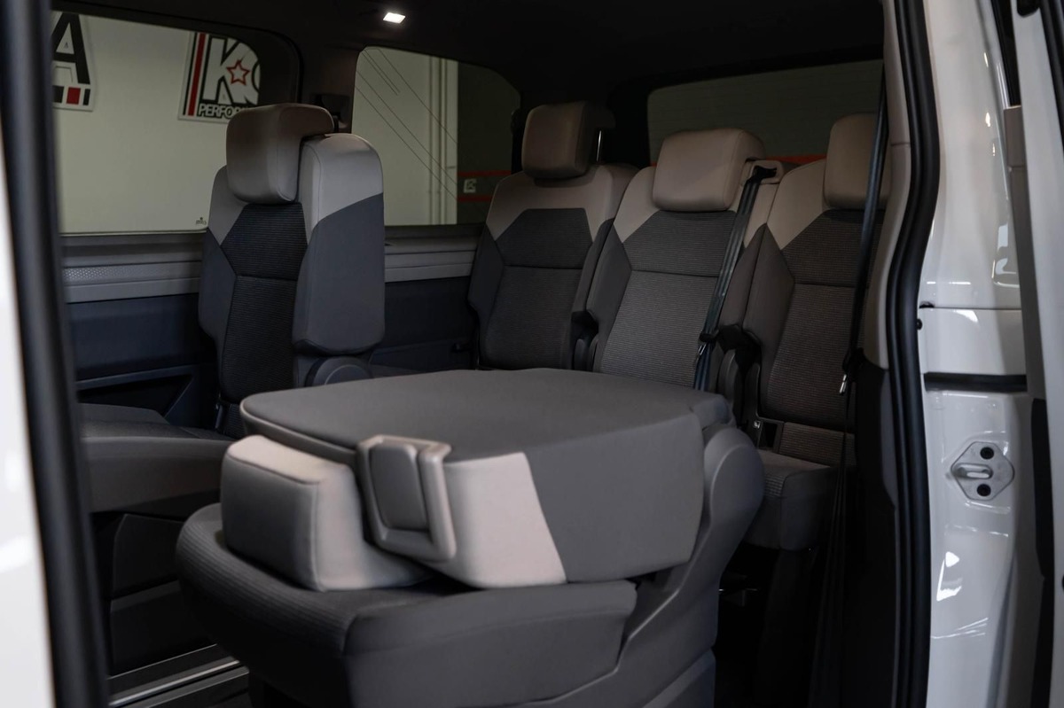 Volkswagen Multivan T7 2.0 TDI IQ.LIGHT Édition Sport ABT 180ch 7 places Garantie 5 ans VW
