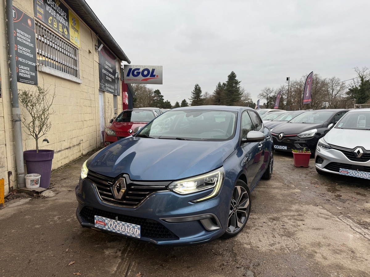 RENAULT Megane IV 4 tce 130 Chx INTENS GT LINE 89 400 Kms