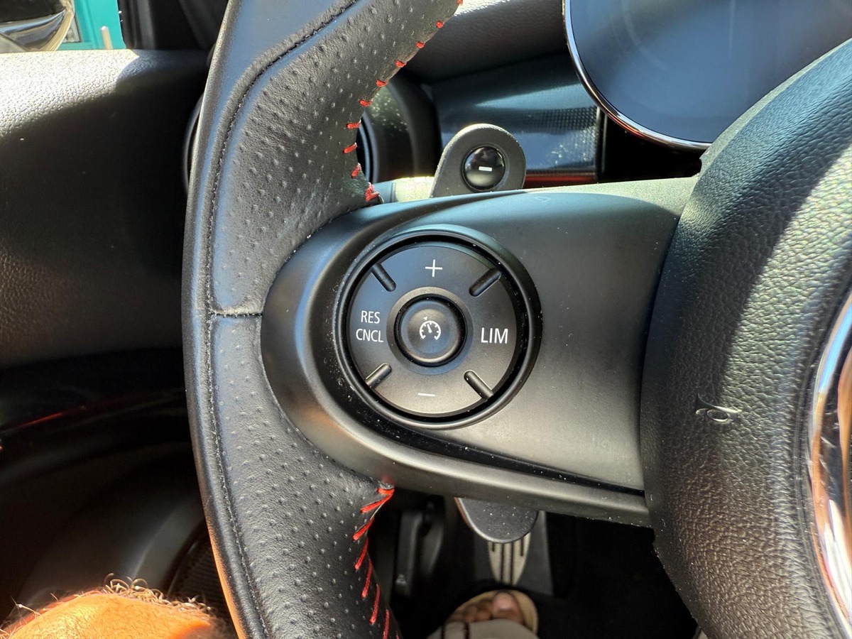 Mini Mini III (2) CABRIOLET 2.0 COOPER S 192 FINITION JCW BVA7 1er MAIN / FULL OPTIONS
