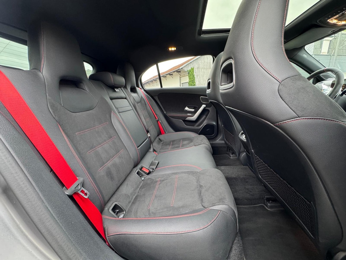 Mercedes-Benz Classe A 45 S AMG 2.0 4MATIC 8G 421 cv