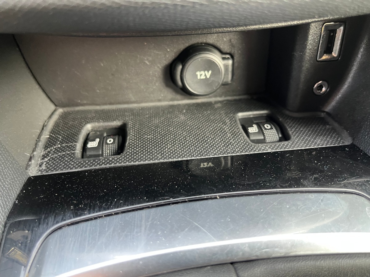 Peugeot 308 II 1.6 125 CH ALLURE 5P