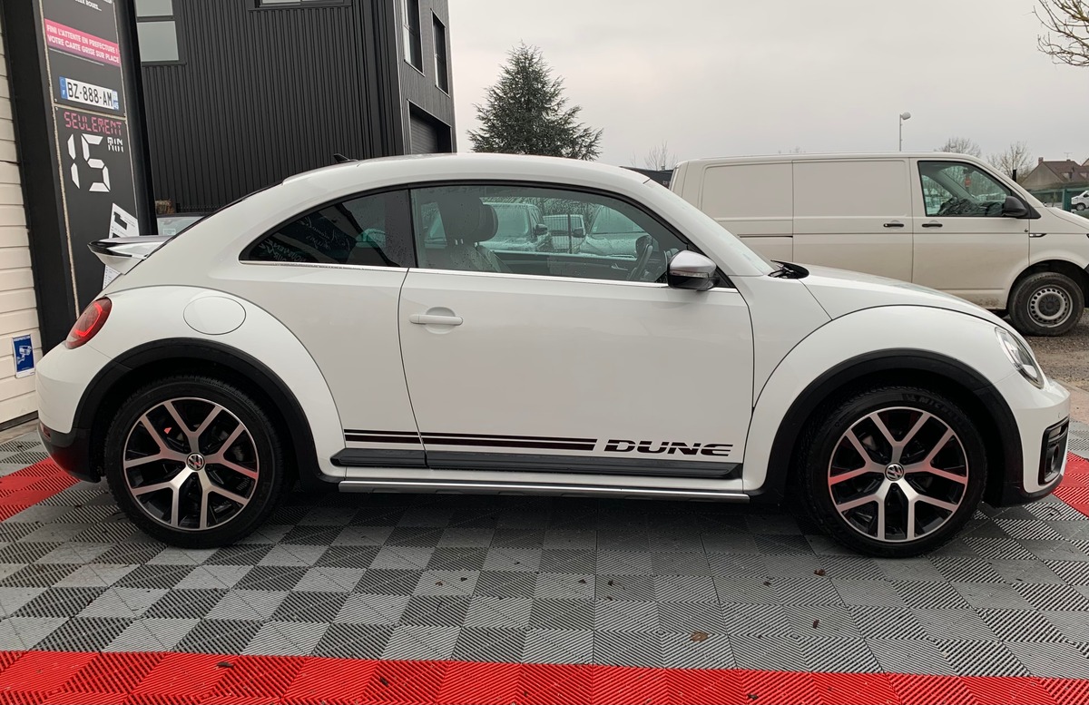 Volkswagen Coccinelle (2) 2.0 TDI 110 DUNE J