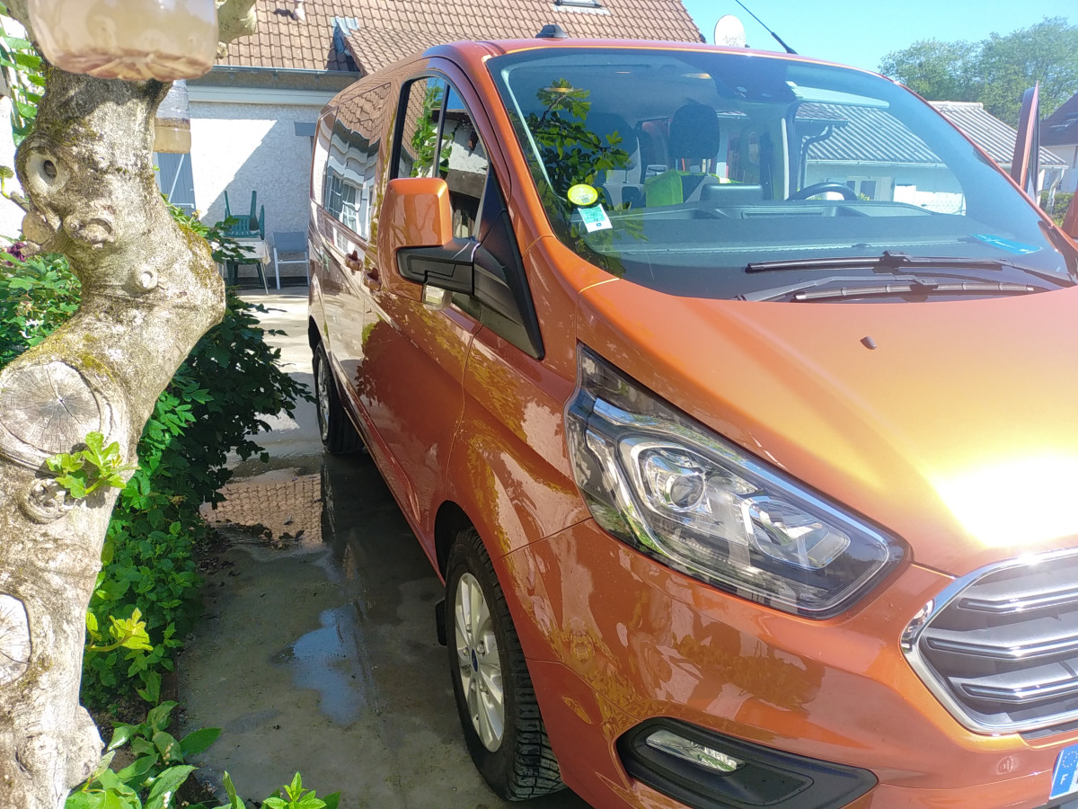 Ford Transit custom Fg 00 L1 H1 2.0 TDCi 130 cabine approfondie 7 cv