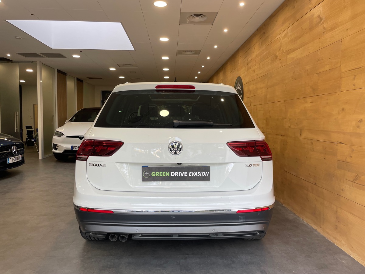 Volkswagen Tiguan 2.0 TDI 150 BLUEMOTION CARAT DSG BVA