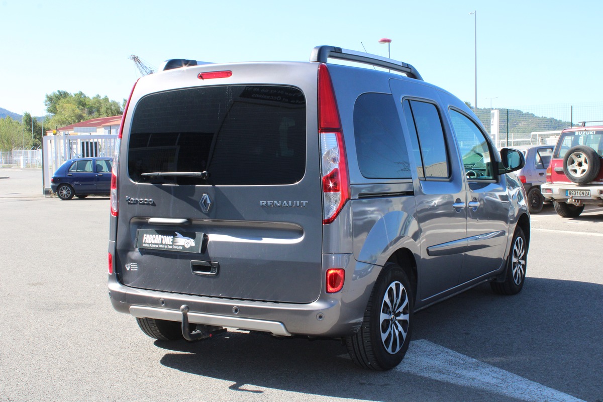 RENAULT Kangoo 1.5 Blue dCi 115ch Intens