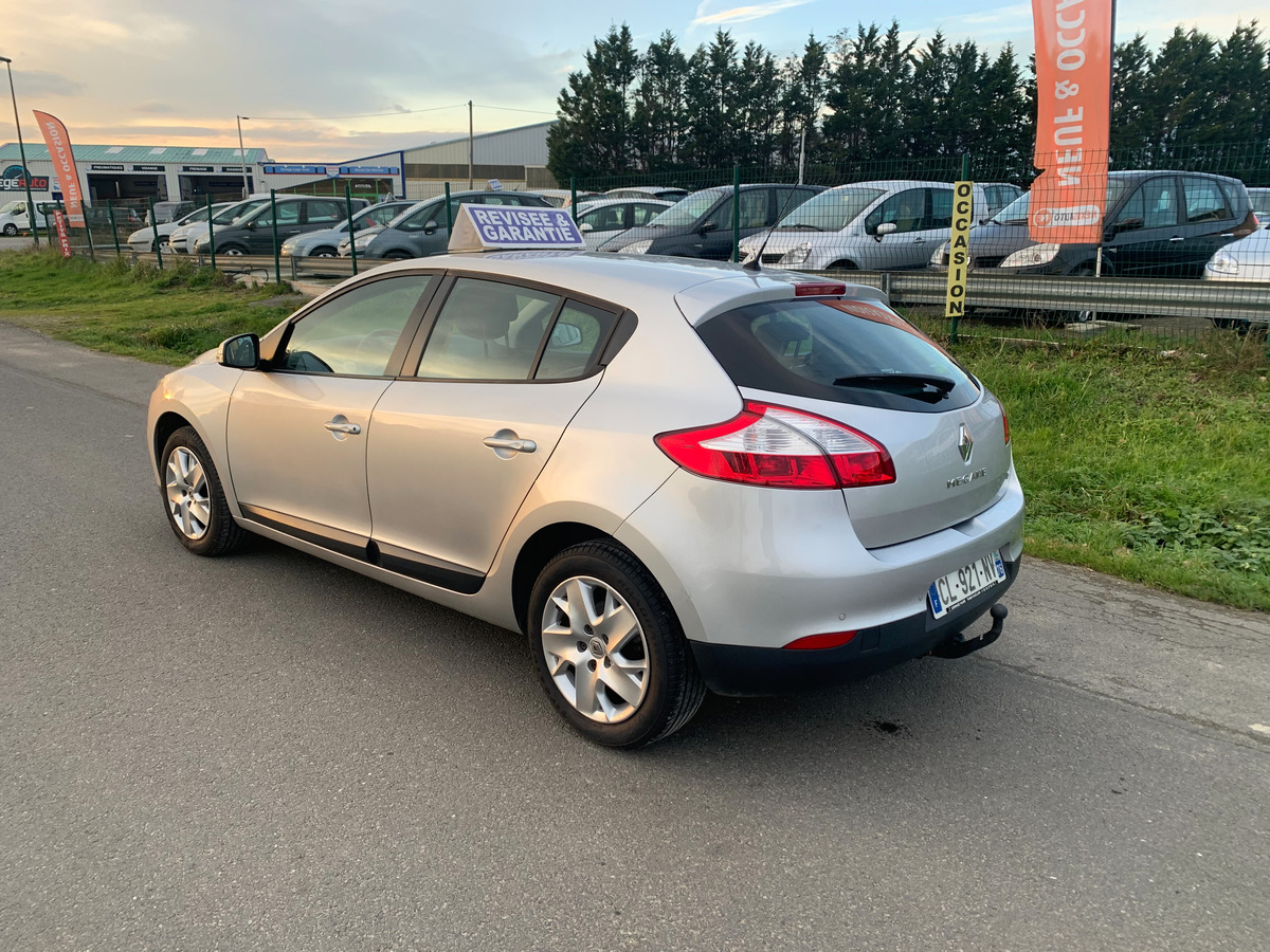 RENAULT Megane TCE 115 ENERGY ECO2 70968 KM