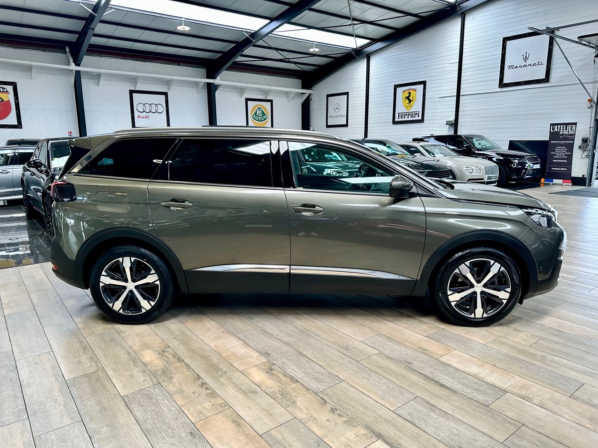 Peugeot 5008 II 1.5 BlueHDi 130 Allure 7 Places EAT8 TO Options++ k