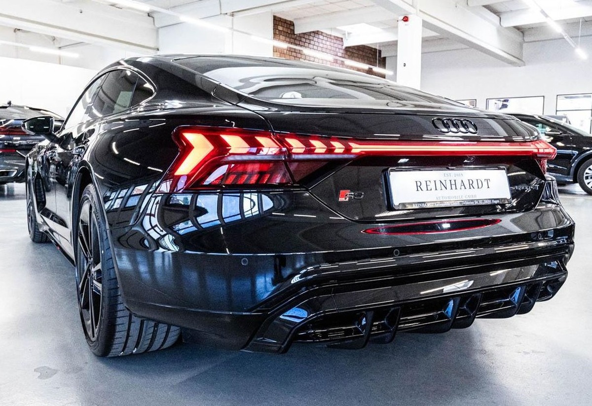 Audi RS E TRON GT GT 598ch quattro Toit ouvrant Bang&Olufsen