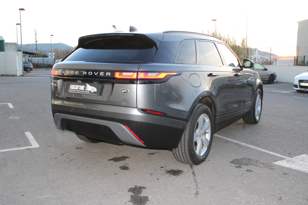 Land-Rover Range Rover Velar 2.0 D240 14CV 4WD S STANDARD AUTO - Moteur à Chaine - Garantie 12 Mois