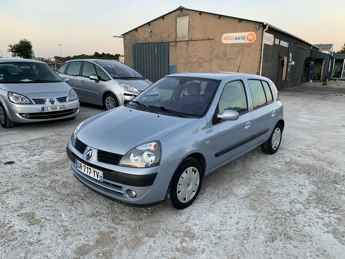 RENAULT Clio 1.5 dci - 80CH 187210KM