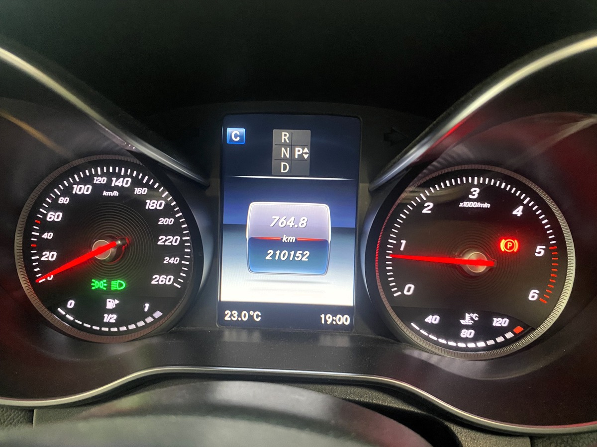 Mercedes-Benz Class GLC 250 D FASCINATION 4MATIC 9G-Tronic