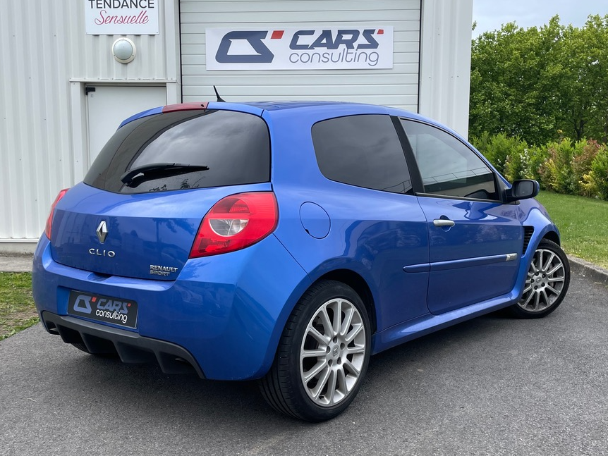 RENAULT Clio III RS 2.0L 200
