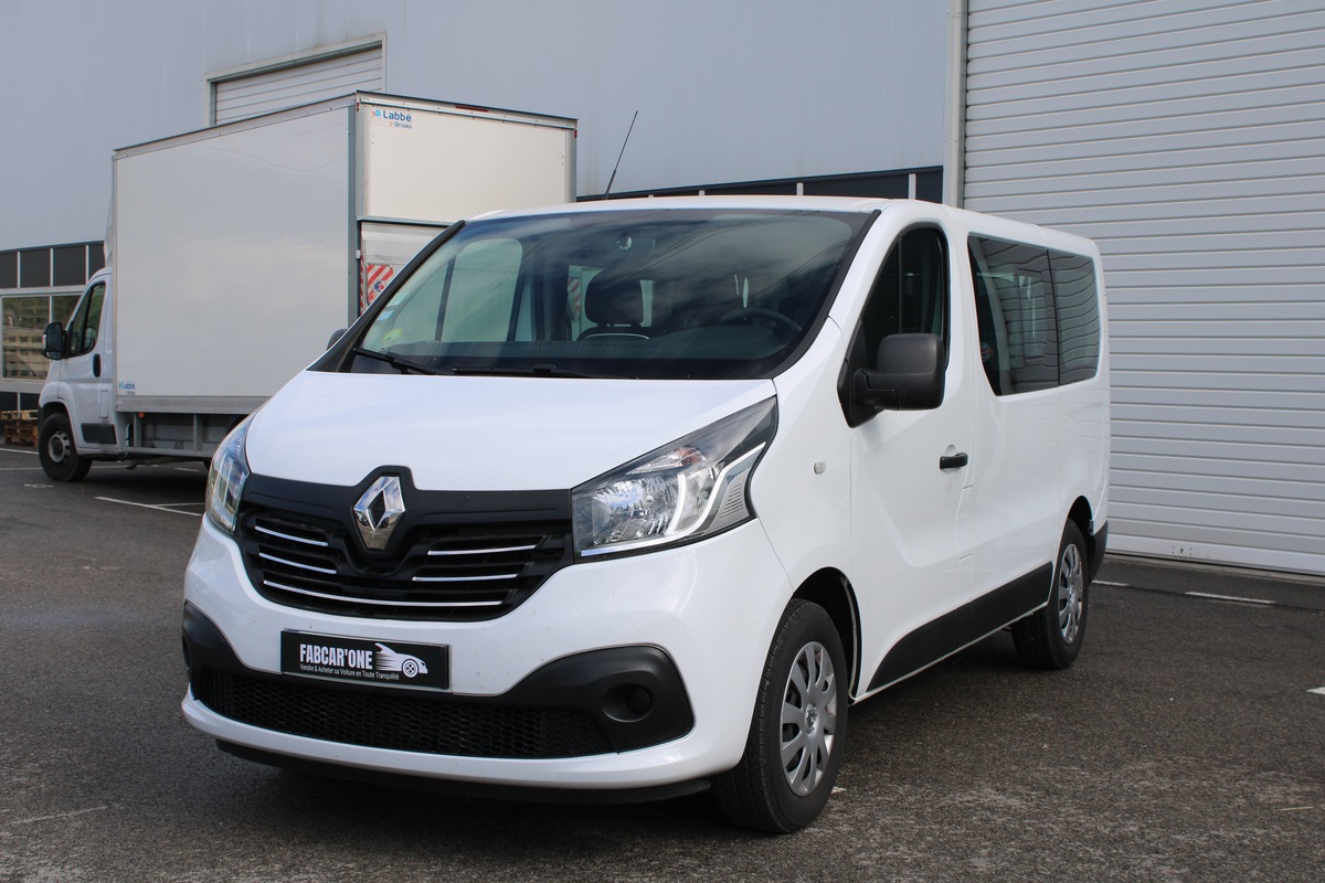 RENAULT Trafic III COMBI 1.6 DCI 120 S&S L1 ZEN 9PL