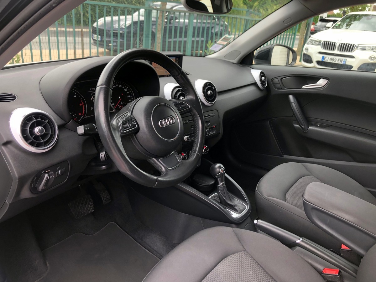 Audi A1 1.6 TDI 90 S-LINE S-TRONIC 7