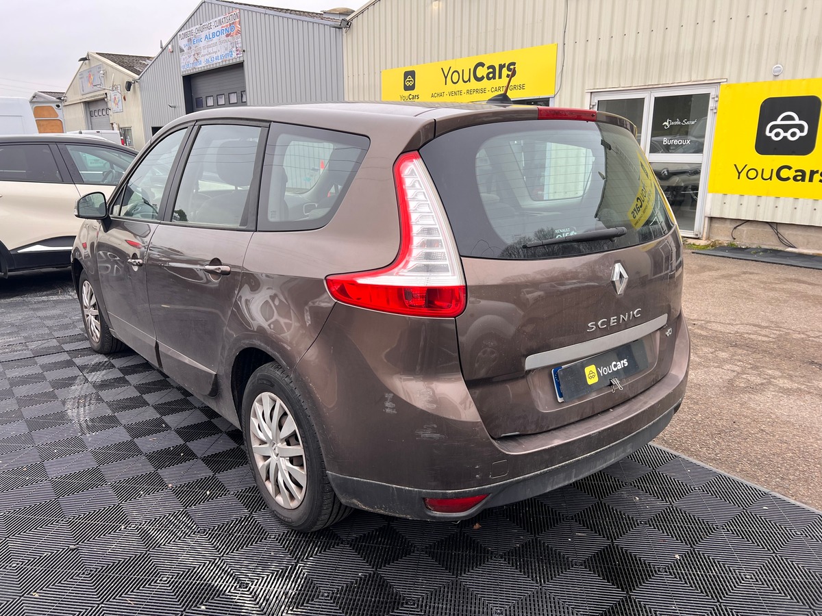 RENAULT Grand Scenic Grand Scénic III 1.9 dCi 131 cv - 7 PLACES - ENTRETIEN A JOUR - DISTRIBUTION OK