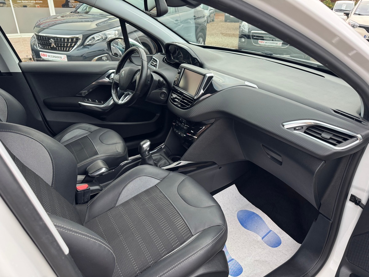 Peugeot 2008 1.6 BLUEHDI 100CV