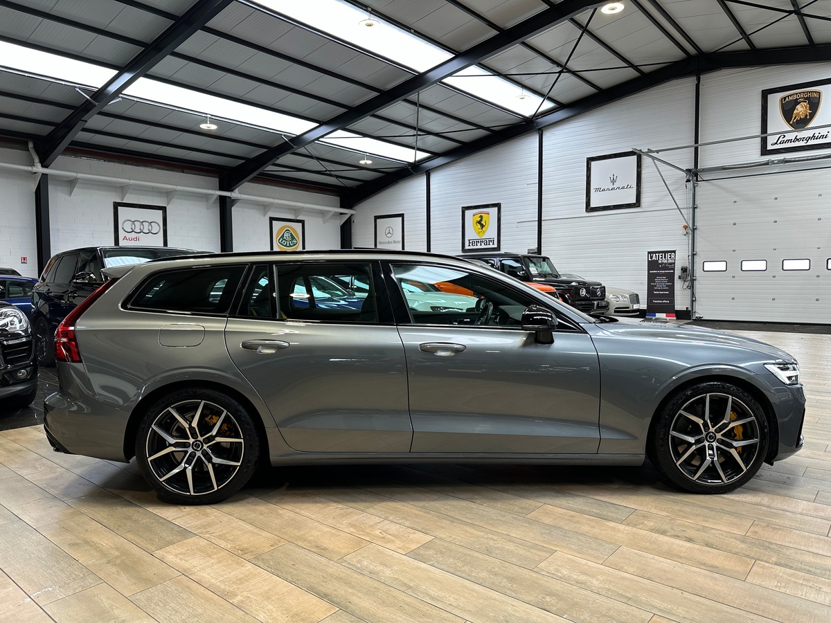 Volvo V60 T8 AWD 318 ch + 87 ch Geartronic 8 Polestar Engineered - 1ère Main