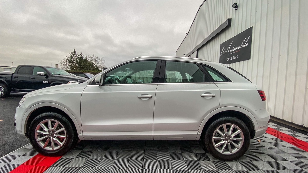 Audi Q3 2.0 TDI 140 BUSINESS LINE