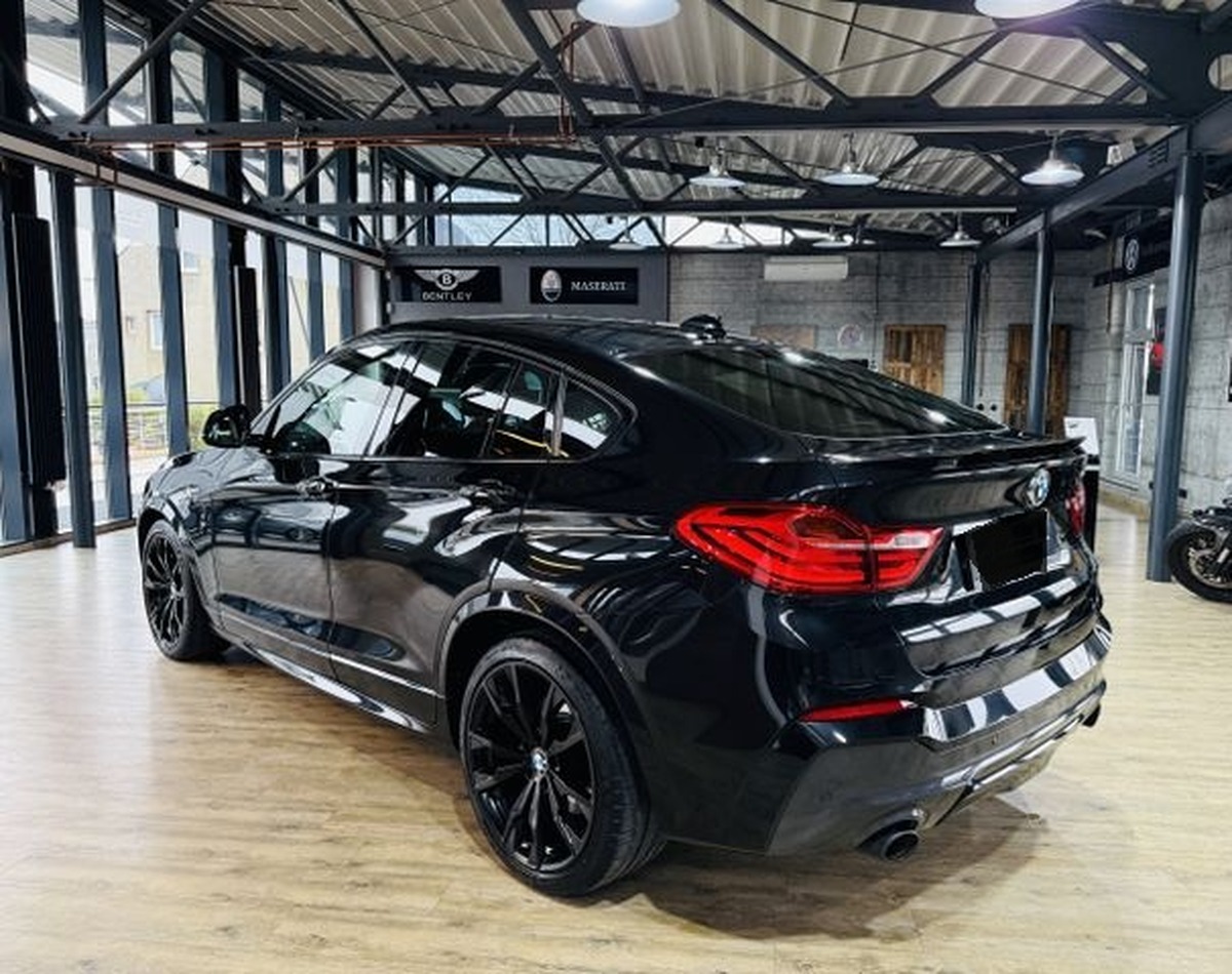 Bmw X4 M M40 i 360ch*HUD*CAMERA*AHK*H&R*NAVI*.