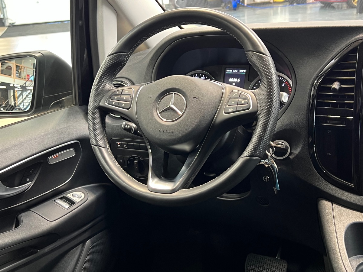 Mercedes-Benz Vito MIXTO 119 CDI 190CV 5 PLACES 1 MAIN