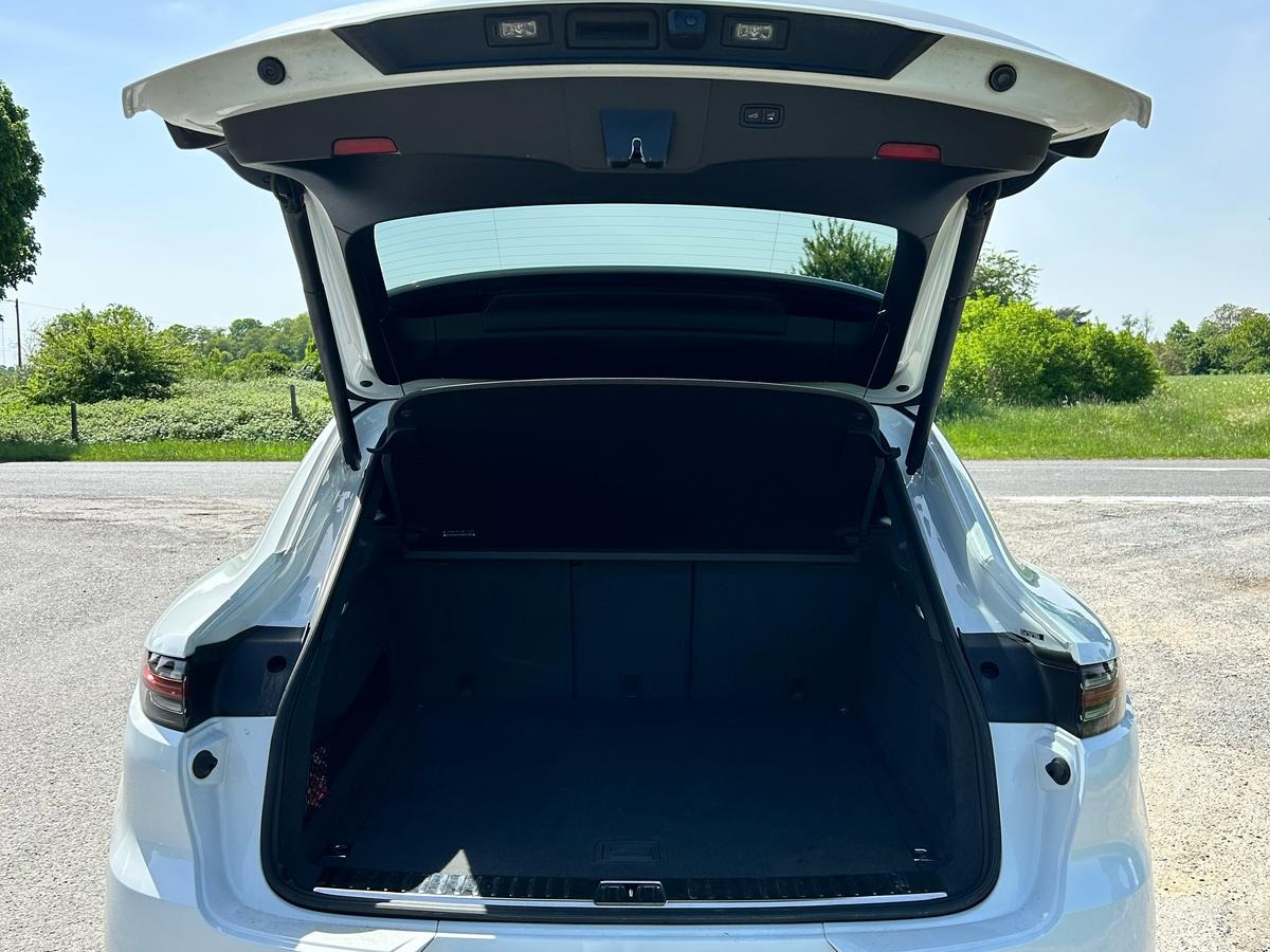 Porsche Cayenne E-Hybrid Coupé Platinum Edition 462 Chevaux