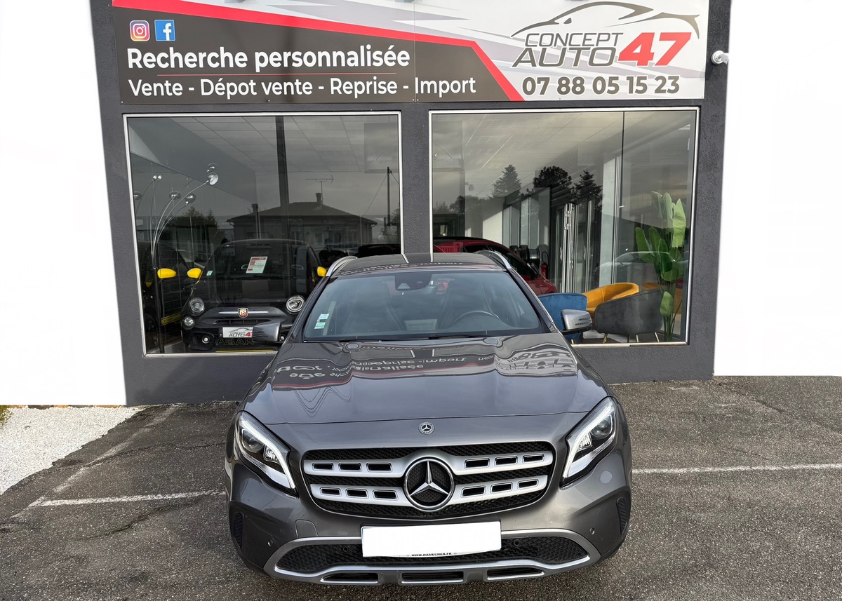 Mercedes-Benz GLA (2) 180 SENSATION 7G-DCT