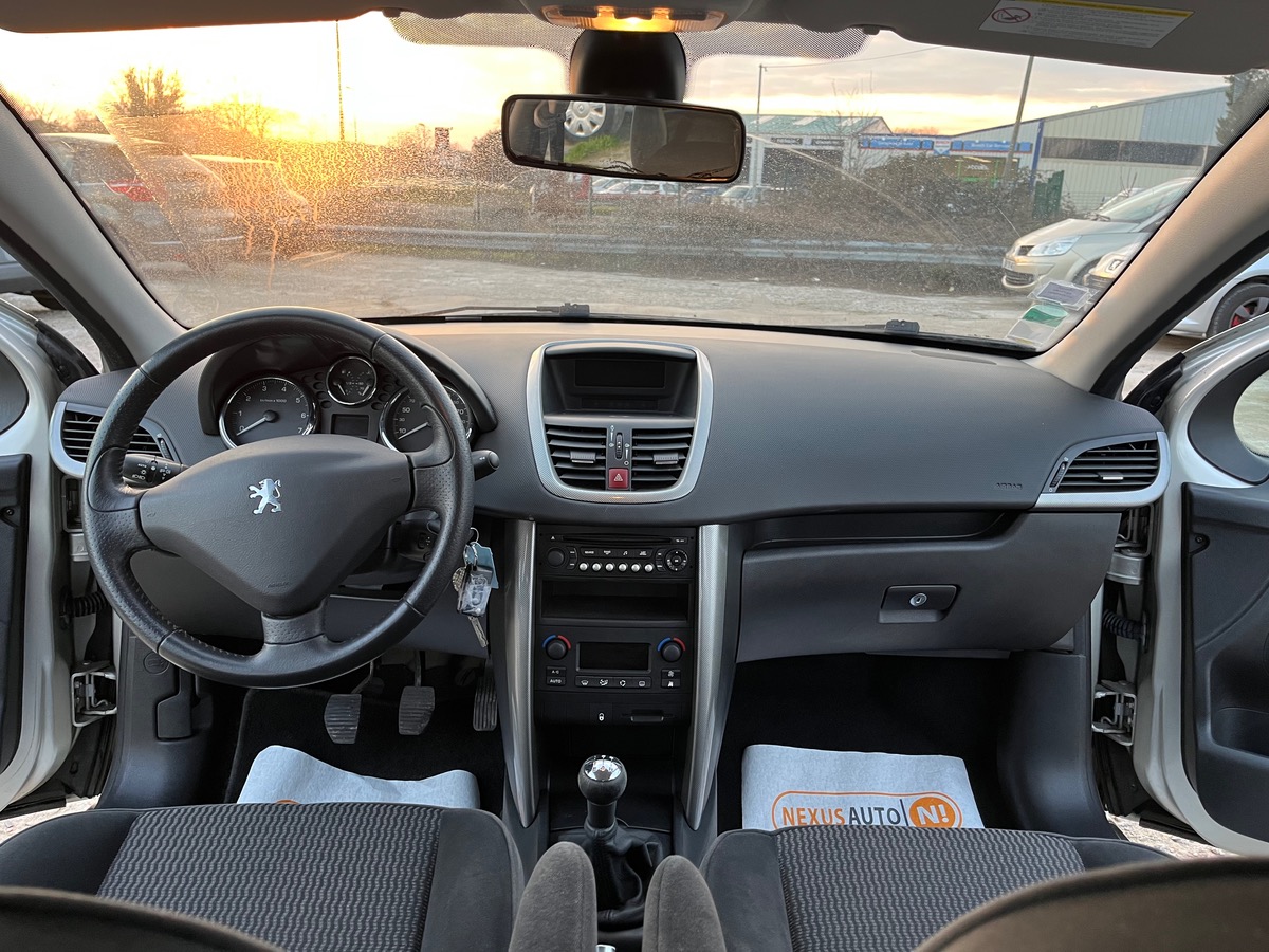 Peugeot 207 1.6I 80537KM