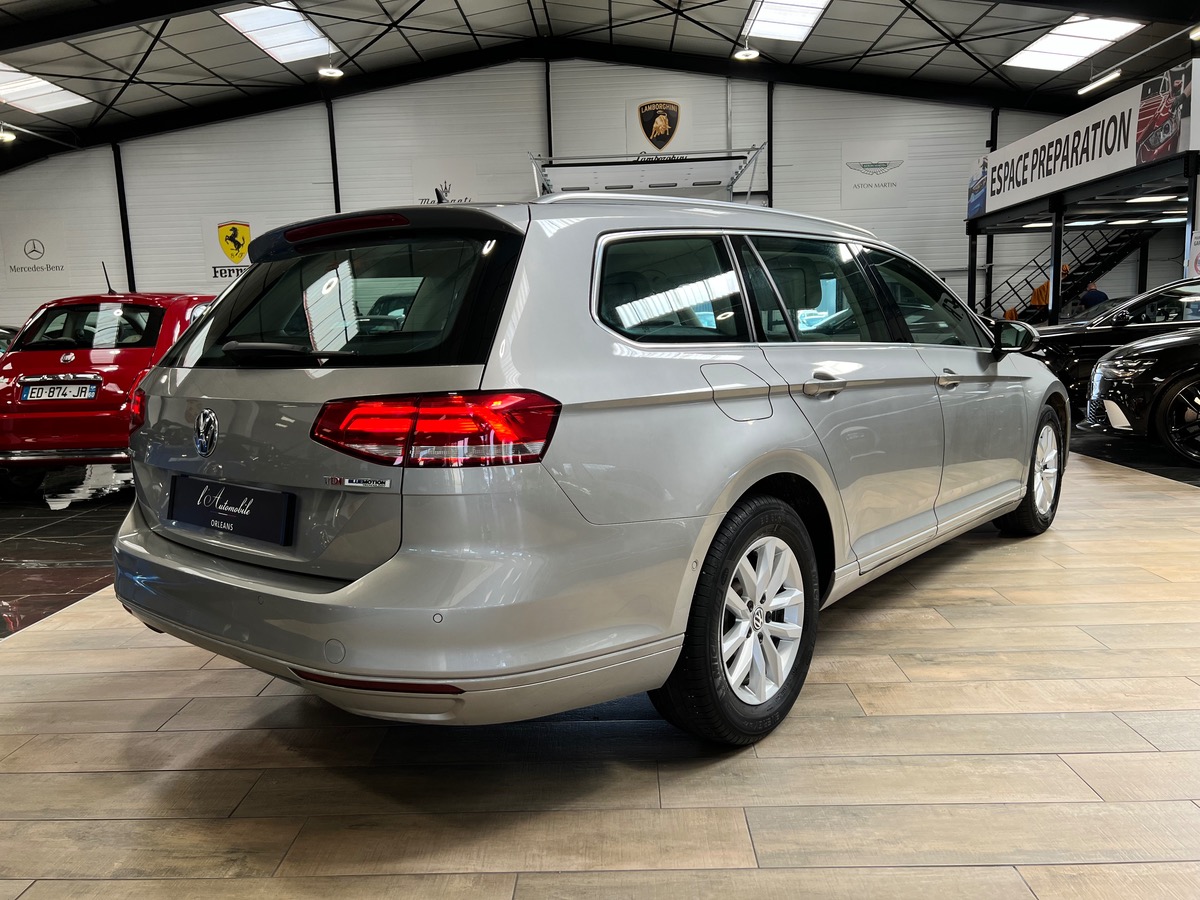 Volkswagen Passat SW B8 1.6 TDI 120CV DSG7 CAM q