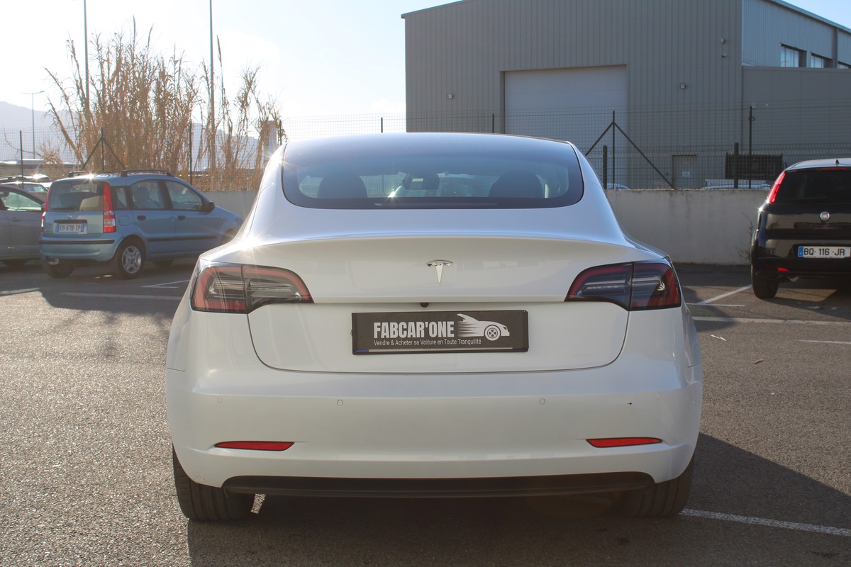 Tesla Model 3 Propulsion 60 kWh LFP - 1ere main - Garantie TESLA Mars 2026