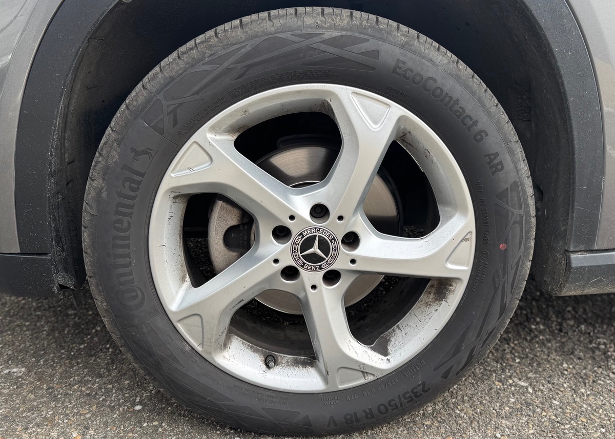 Mercedes-Benz GLA (2) 180 SENSATION 7G-DCT