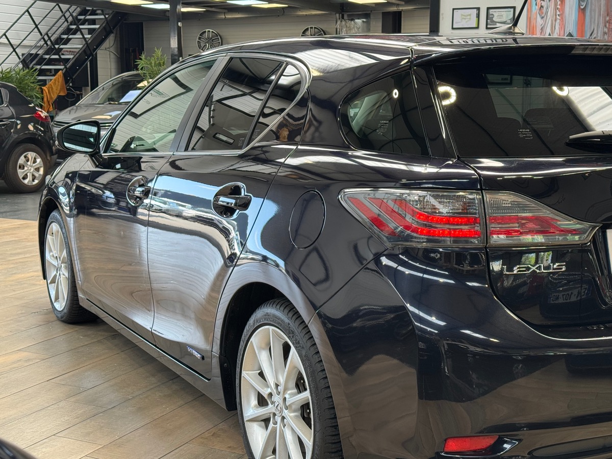 Lexus CT200H 1.8VVT-I 136CV HYBRID CAM/ENTRETIEN COMPLET CONSTRUCTEUR