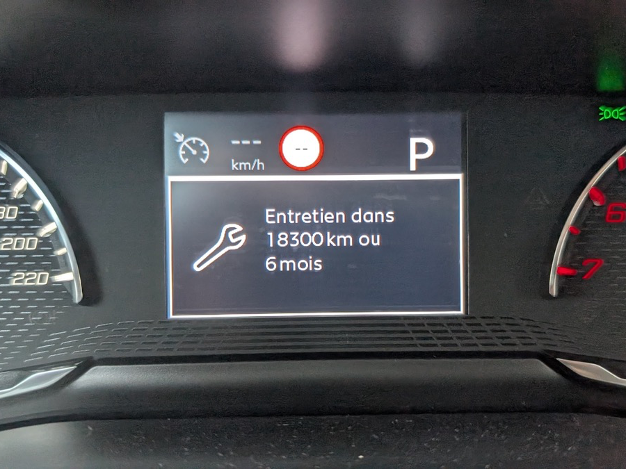 Peugeot 208 Active Business 1.2 Puretech 100 EAT8