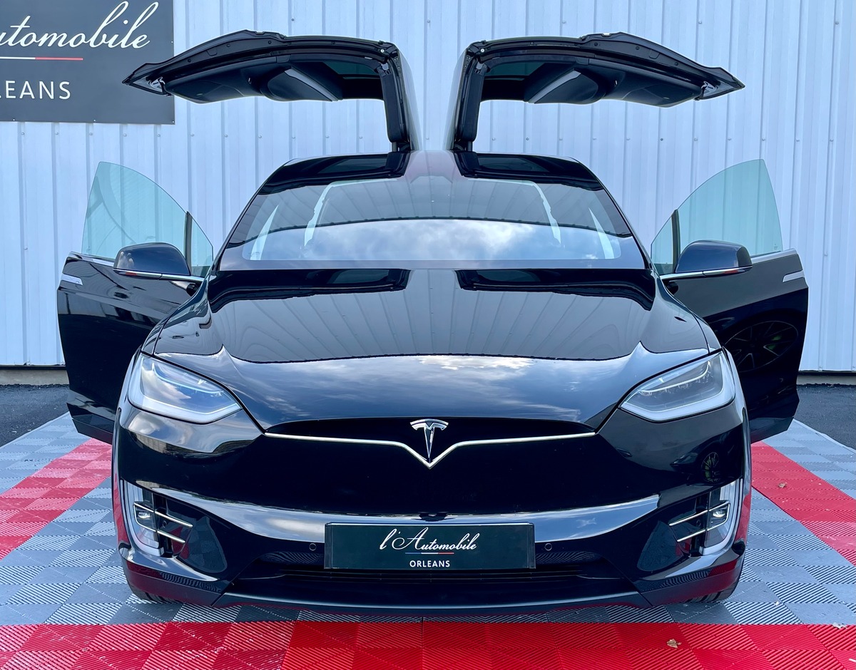 Tesla Model X 100D Dual Motor 7 PL 525 Premium