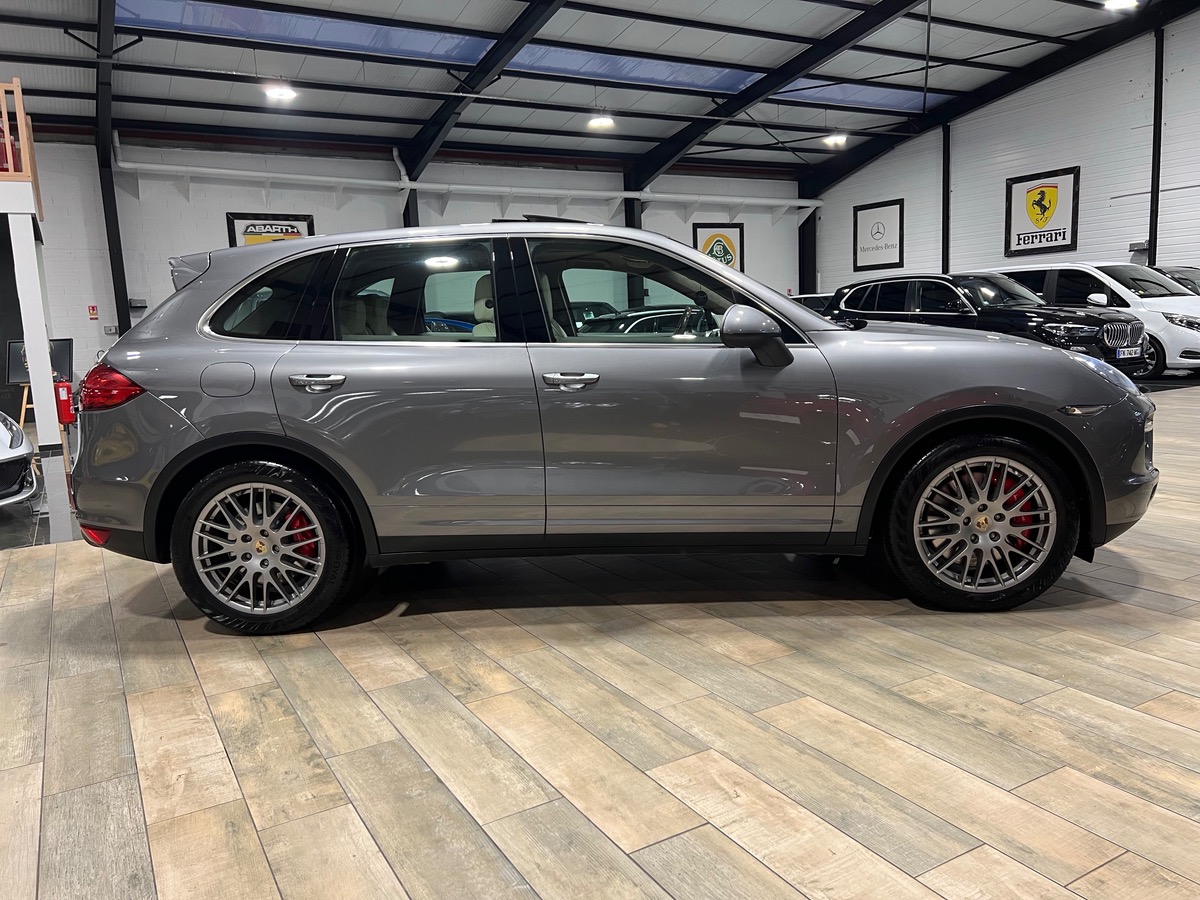 Porsche Cayenne TURBO 4.8 V8 500CV TO/BOSE/PASM H