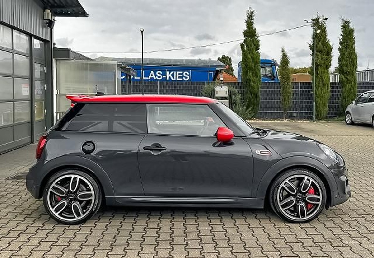 Mini Mini John Cooper Works 2.0 CHILI.