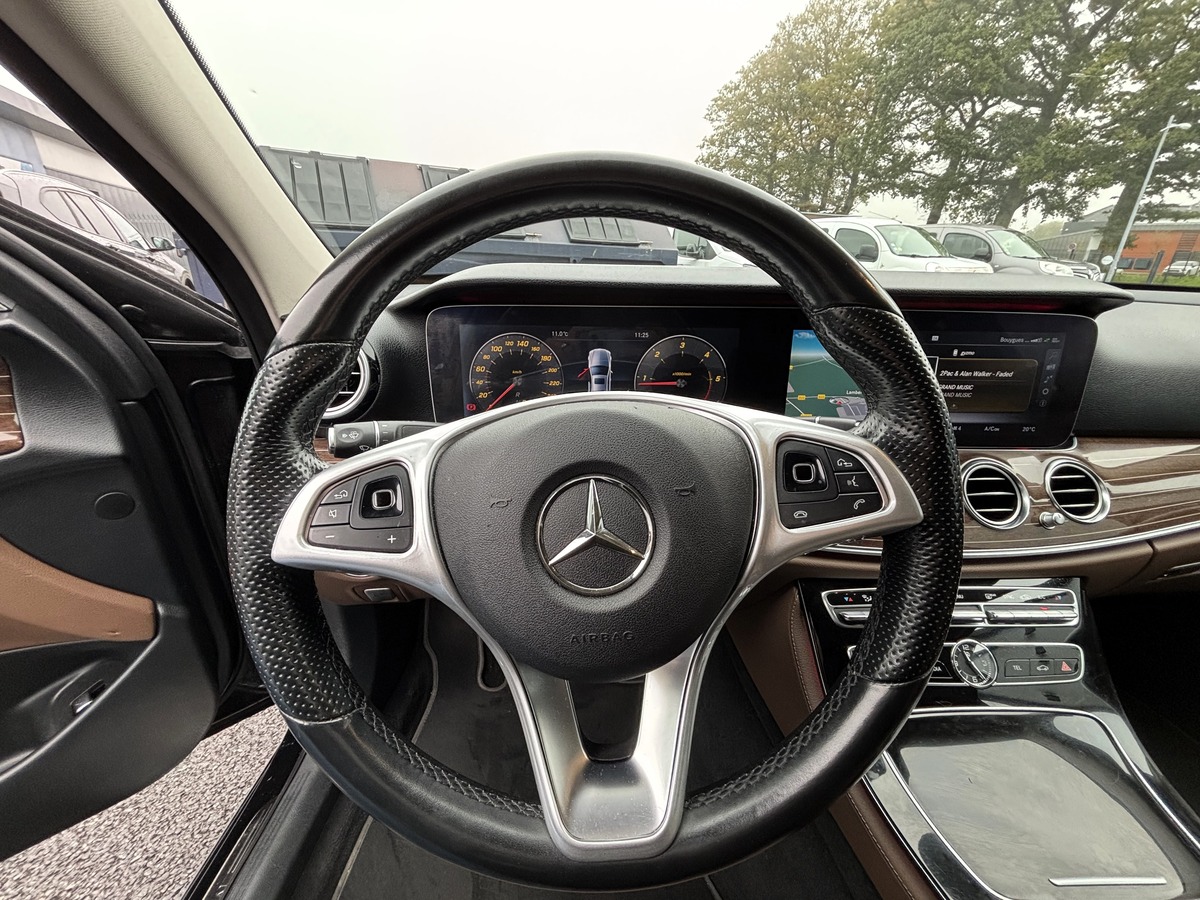 Mercedes-Benz Classe E 220 BLUETEC FASCINATION 9G-TRONIC