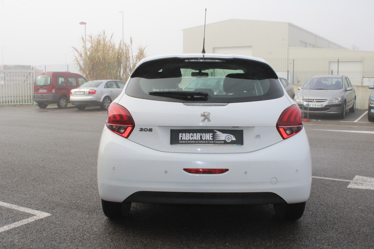 Peugeot 208 (2) 1.5 BLUEHDI 100 S&S ACTIVE BUSINESS 5P E6 - Garantie 12 Mois